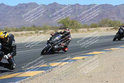 media/Mar-24-2025-Moto Forza (Mon) [[57ce5c5cff]]/1-Advanced Group/Session 3 (Turn 6 Inside)/